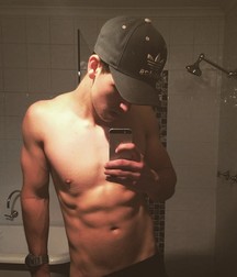 Hot Bois 16 5aa5fb0669b57.jpg