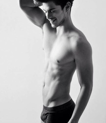 Hot Boys 17 5ac9950b49e15.jpg