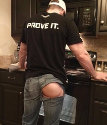 Hot Boys 17 5ac99534e5250.jpg