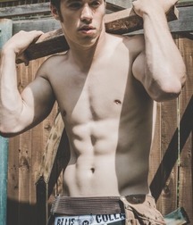 Hot Bois 18 5af99d4170216.jpg