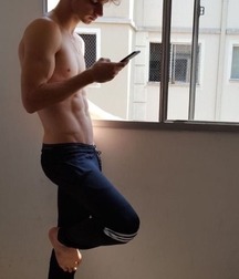 Hot Bois 18 5af99d492de2e.jpg