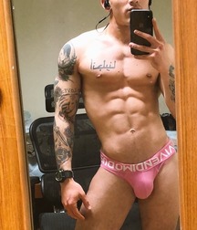 Hot Bois 18 5af99d53b26e4.jpg