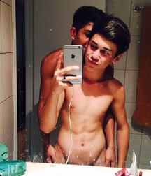 cute boys 56cd1587c4b6a.jpg