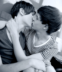 Black and White 5a24b9c96d288.png