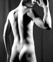 Black and white 2 5a46c13043fe3.jpg