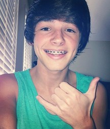 Cute non nude boys 5a46c1e1e6083.jpg