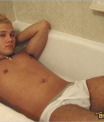 Codyxx Boys Piss&Play 1 56b1708a67277.jpg