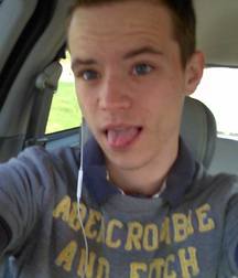 Cute Twink Boy 577262370a575.jpg