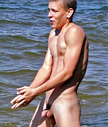 Beach Balls, Cocks and Butts 573118bb843fb.jpg