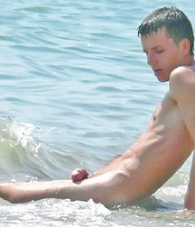 Beach Balls, Cocks and Butts 573118c3db083.jpg