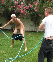 Hose Fight 579e41f1d26c4.jpg