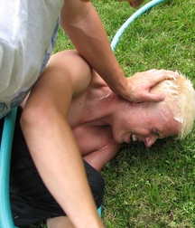 Hose Fight 579e42220897c.jpg