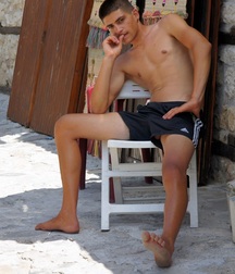 Amateur Feet 57b2817aa280c.jpg