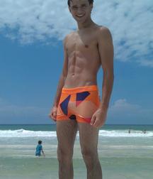 Show me you  in your undies 2 58d70e4778146.jpg
