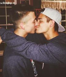 Show me you and yours kissing 58d7539257024.jpg