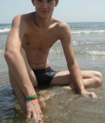 cute boys 6 58dd9f1e72ce1.jpg