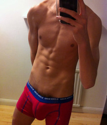 Cute boys 12 58ea8c9ed9153.jpg