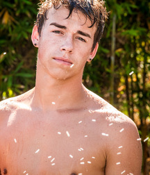 Hosing him down 58f0424700c11.jpg
