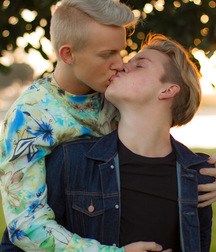 bb the blond 5934b53f7b083.jpg