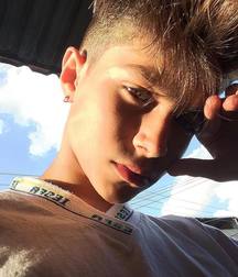Beautiful boys 1 5a228d2241743.jpg
