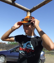 Cumming on the rocks 5a32f1dd7a73b.jpg