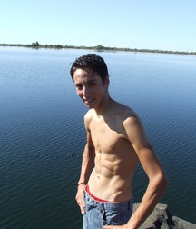 Cumming on the rocks 5a32f1e8eb2e7.jpg