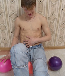 Ball boy 5a32f8ef8fb88.jpg
