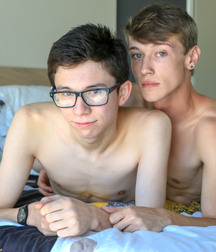 Pumping it in his hole 5a6b77cca275d.jpg