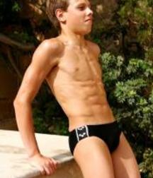 More cute boys 5a916f7ecc104.jpg