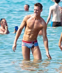 More cute boys 5a916fb9a3fff.jpg