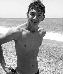 Cute guys 27 5a9a6aaf9bcb5.jpg