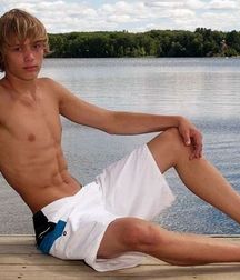 Cute guys 27 5a9a6ab77aa95.jpg