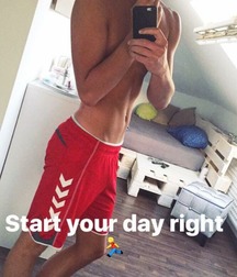 Hot boys 7 5aae727602213.jpg