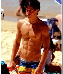 shirtless boys 5c7ff48370a73.jpg