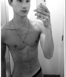 Shirtless 3 5c82e3196435a.jpg