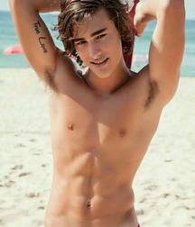 Shirtless 4 5c894d4121eb2.jpg