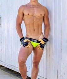 Shirtless 4 5c894d5da72f0.jpg