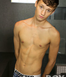 Shirtless 5 5c8fe4d0cfb37.jpg