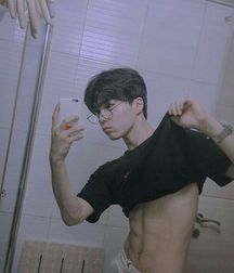 Selfie 3 5c903f3074035.jpg