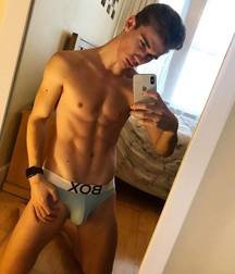 Selfie 3 5c903f36685ae.jpg