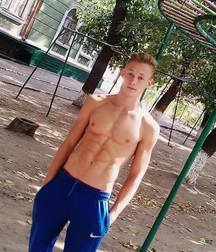 Shirtless 9 5c9694537cb52.jpg