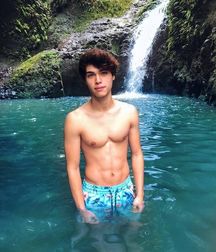 Shirtless 9 5c96947425c01.jpg