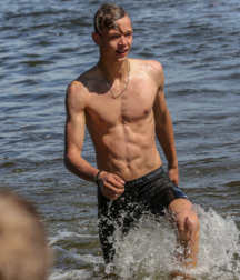 Shirtless 9 5c96948597aed.jpg