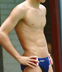 Blue Bulges  576ae91cc7420.jpg