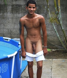Pants down 2 57d1c6da81a97.jpg