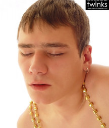 Internet finds 5c3f4ad595322.jpg