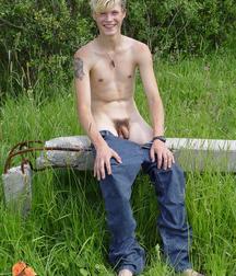 Web finds mixed 3 5d01b2c58a062.jpg