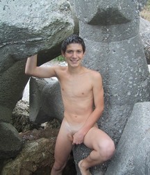 Willy 58ffde98d3c76.jpg