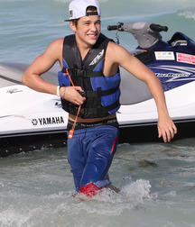 Austin  56da48d4de418.jpg