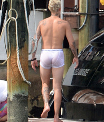 Bieber 585ce1cd2993d.jpg